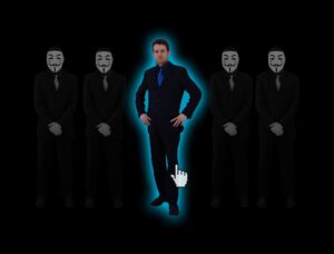 Verborgen-Narcist-Ontmaskerd-en-4x-Met-Hetzelfde-Masker