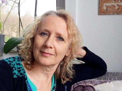 Gwen-Konings-Aandacht-Voor-Client-in-Sessie-Hulp-Bij-Toxische-Relaties